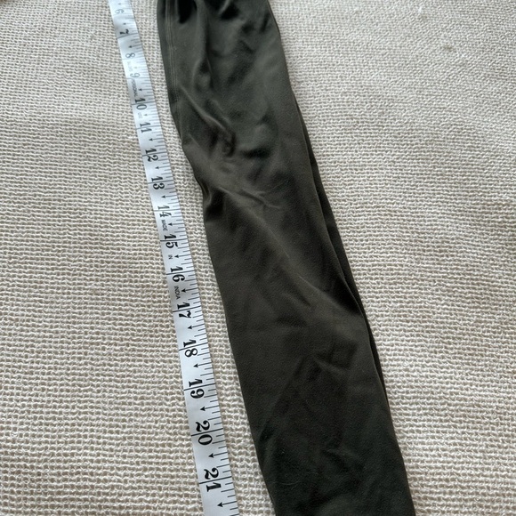 Lululemon Align High-Waisted Olive Green Leggings - Picture 4 of 4